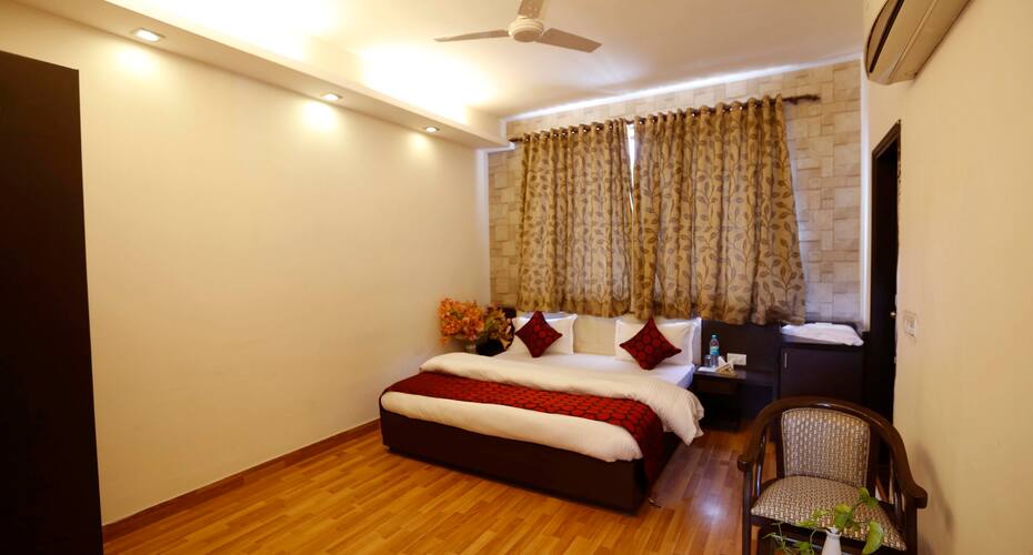 Tiara Gold Hotel, Gurgaon 5